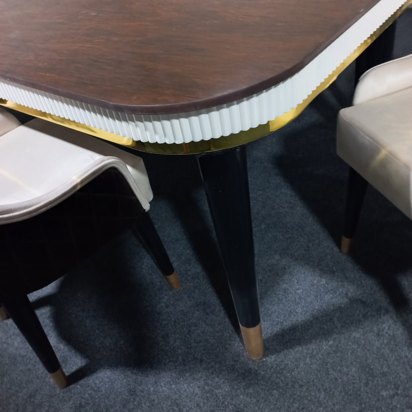 Classic White Luxury Dining Table Set