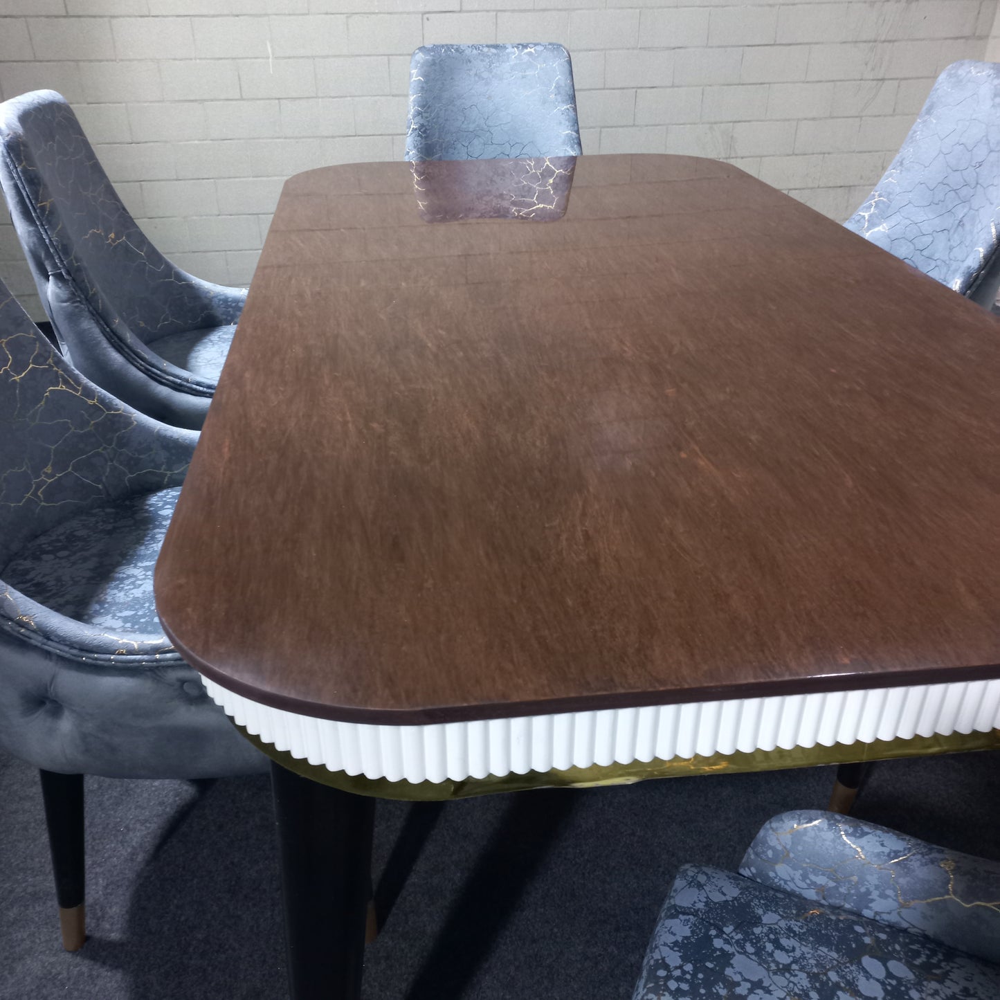Classic Silver Luxury Dining Table Set