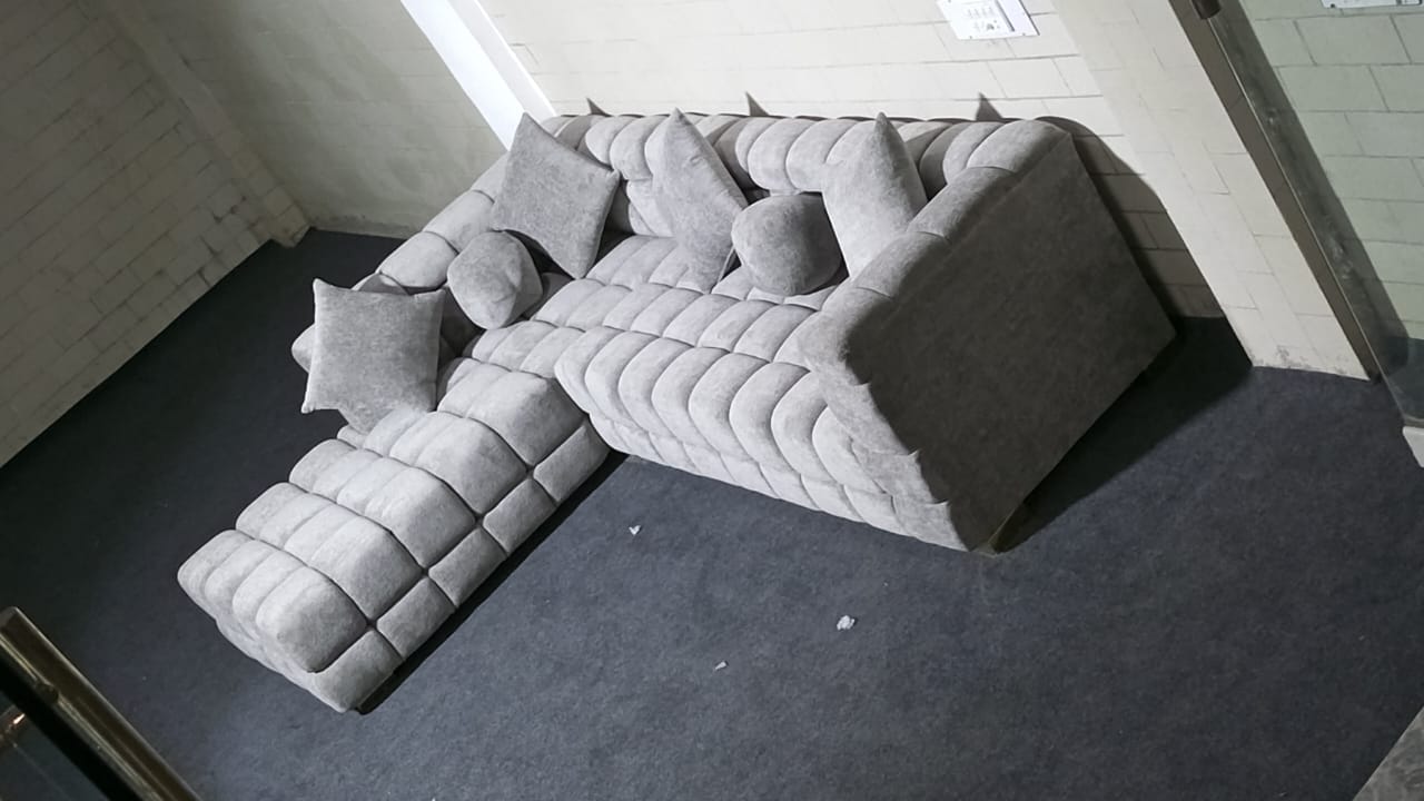 Modern Premium Quality Corner Sofa Set
