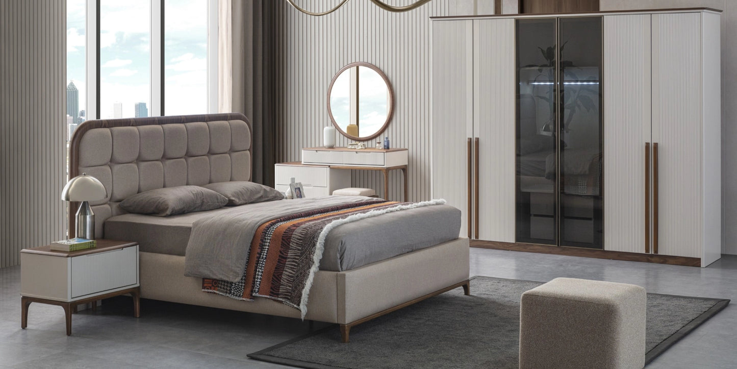 Pearl Bed Set