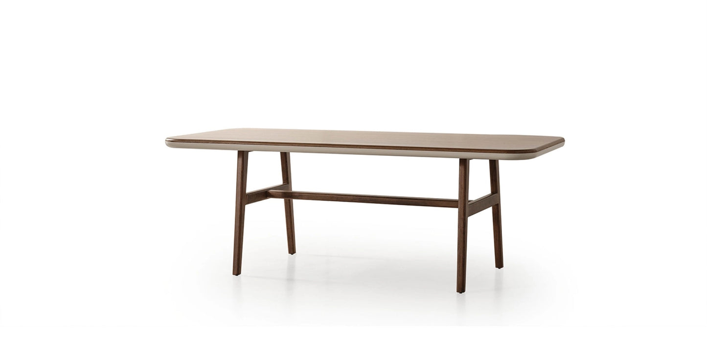 Maldivian 4 Chairs Dining Set