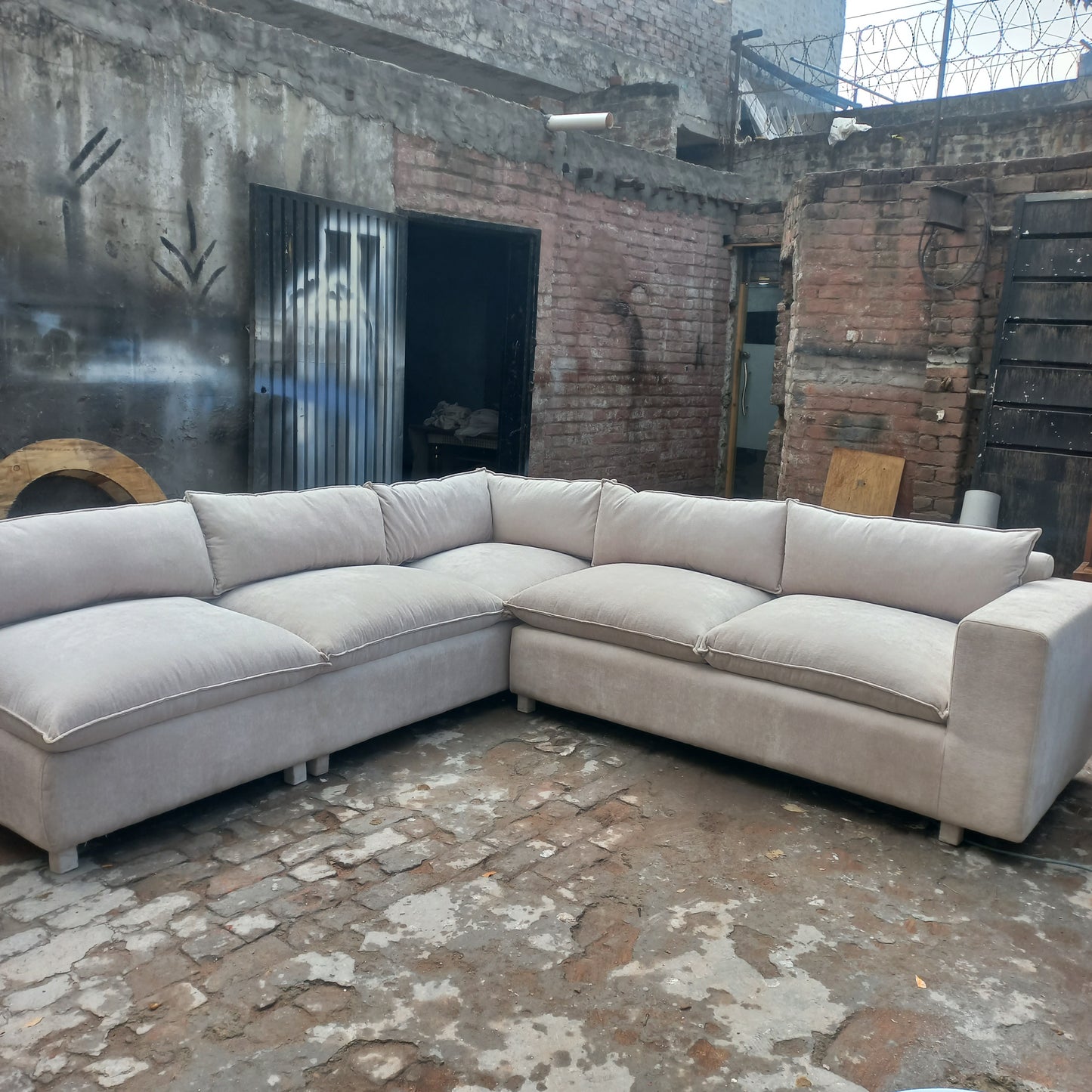 Cloud sofa ( 7 seater )