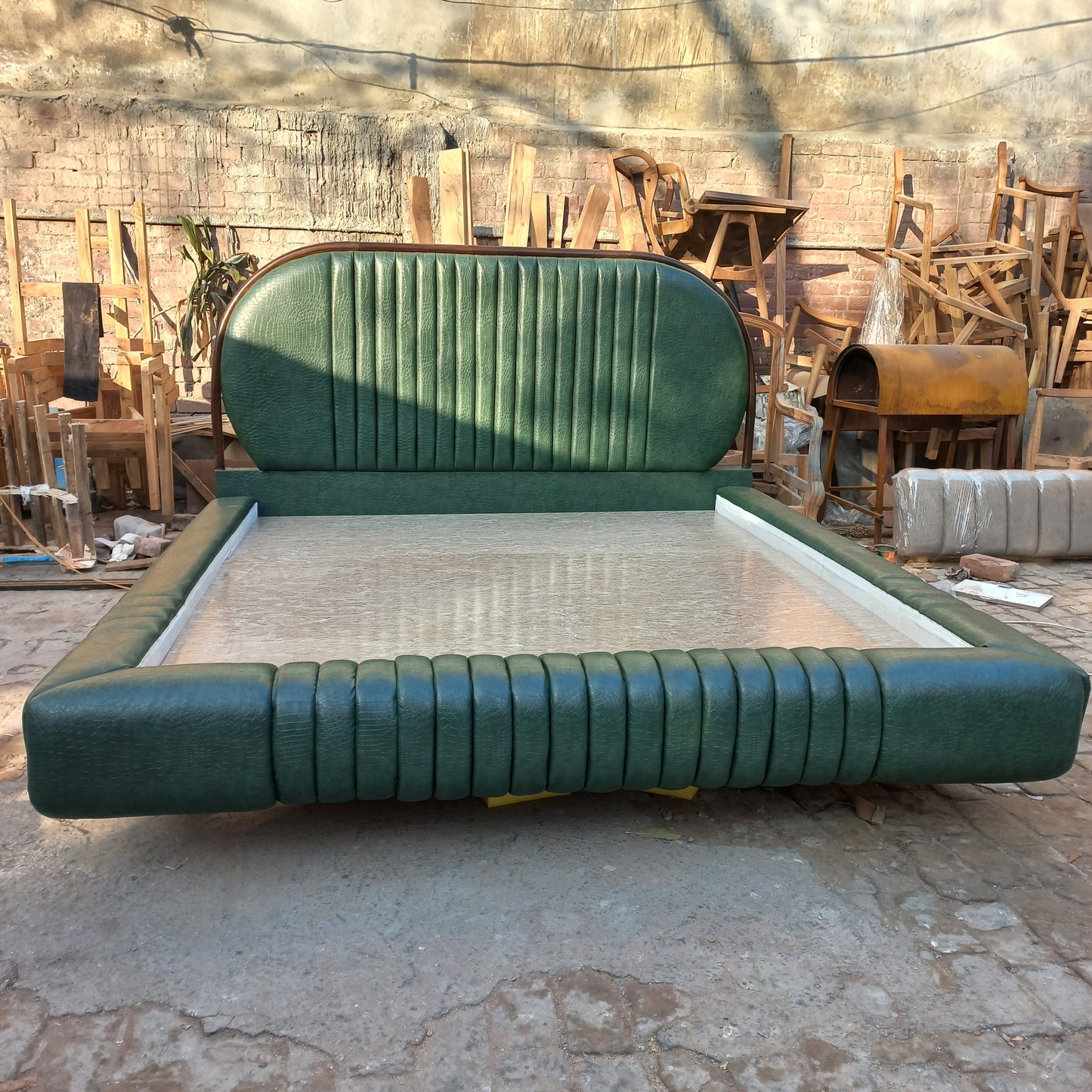 Olivia bed