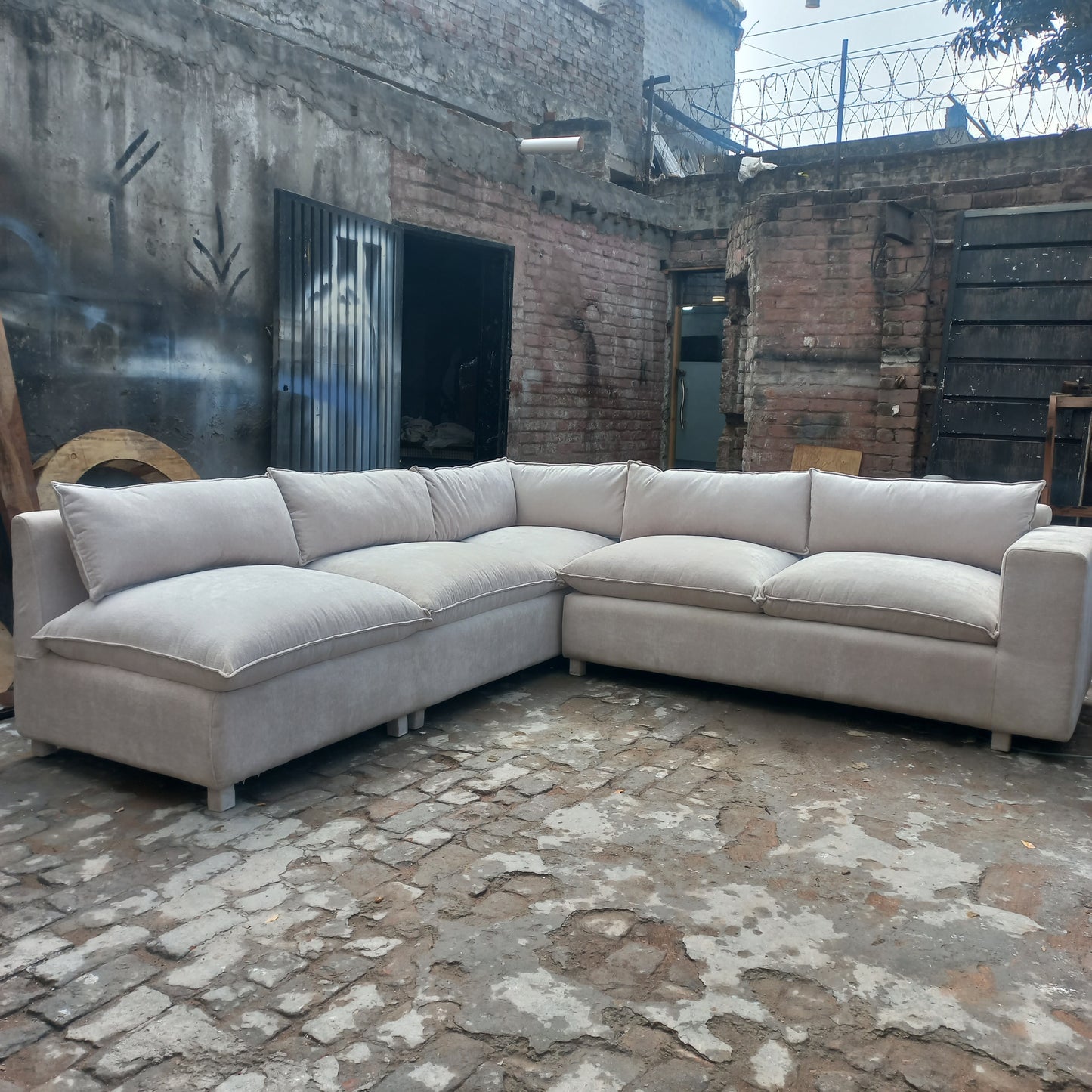 Cloud sofa ( 7 seater )