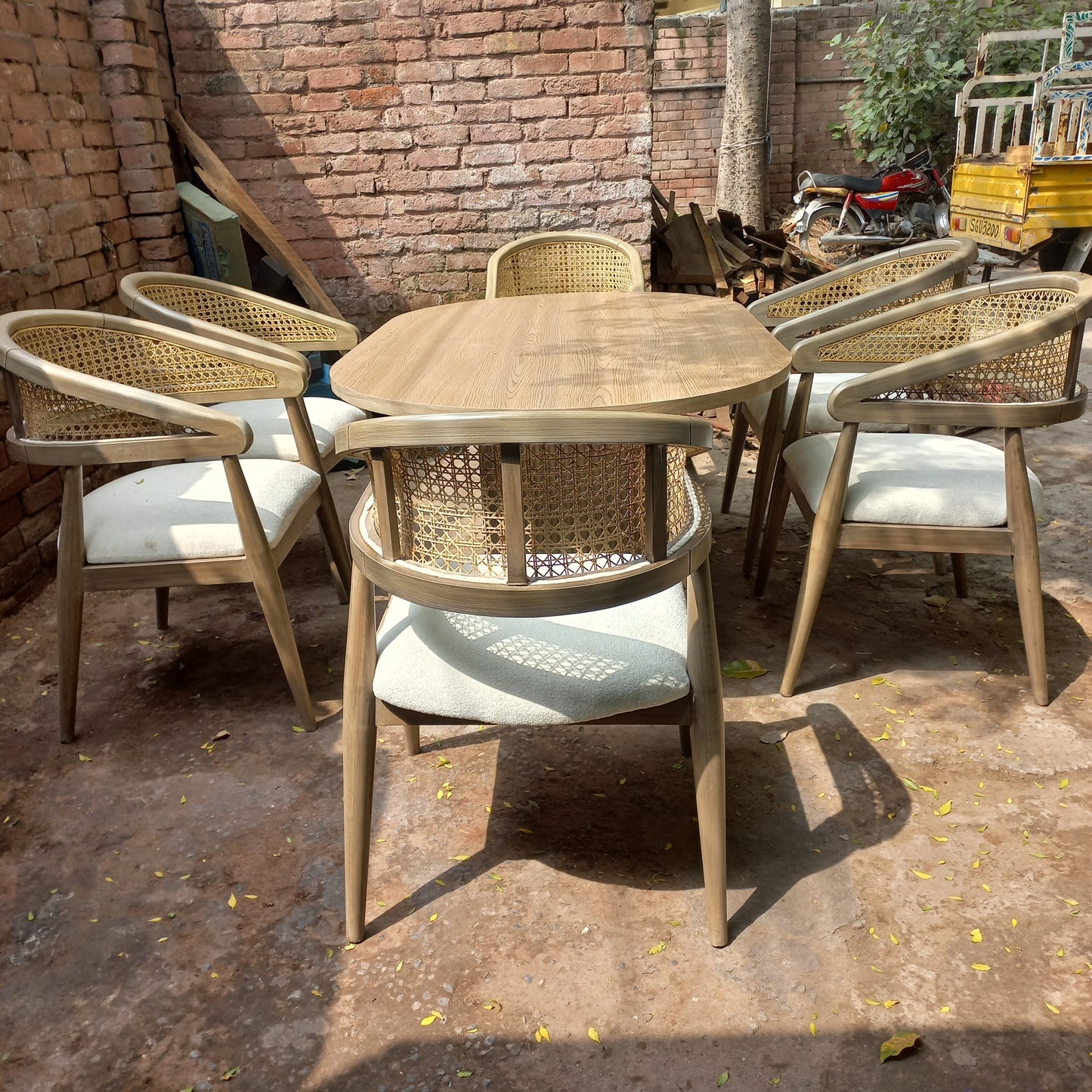 Birdy ratan style dining set