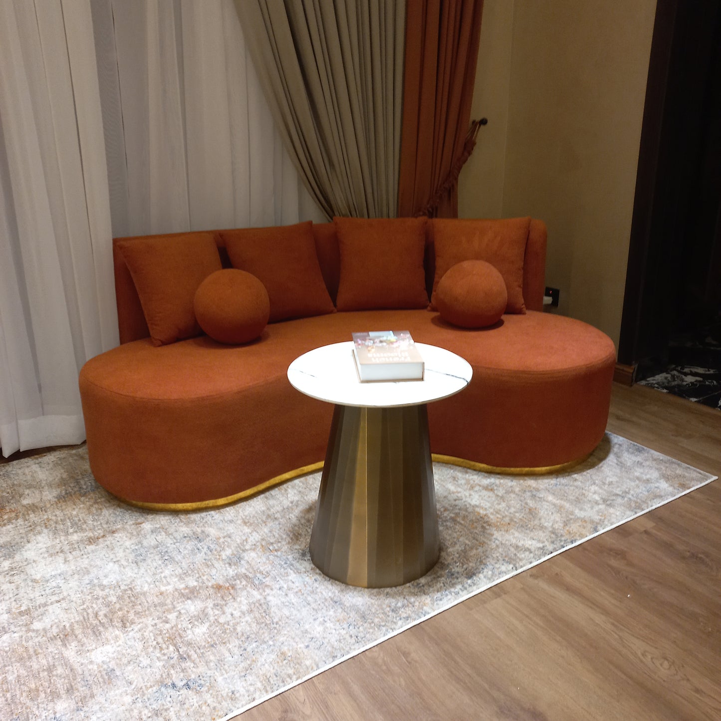 3 seater curve kidney sofa