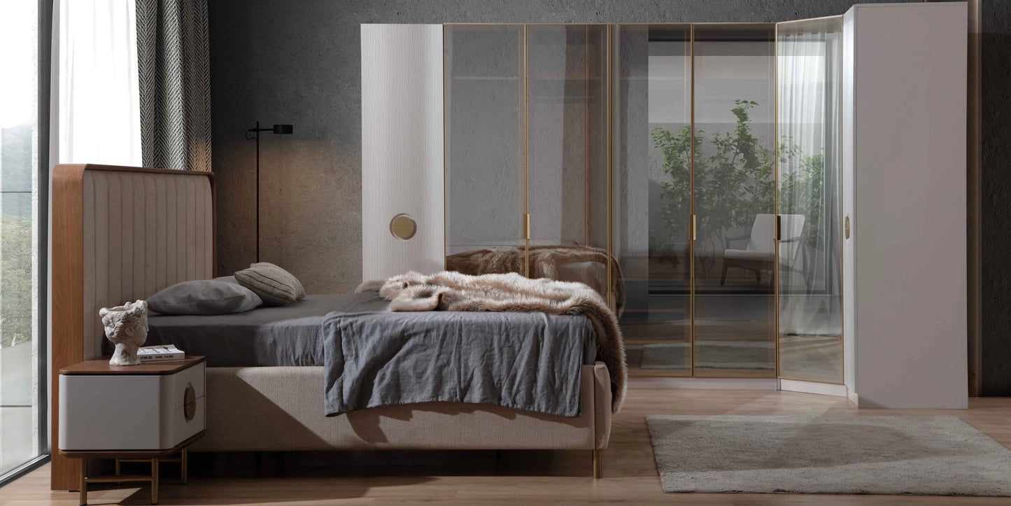Viola Bed Set