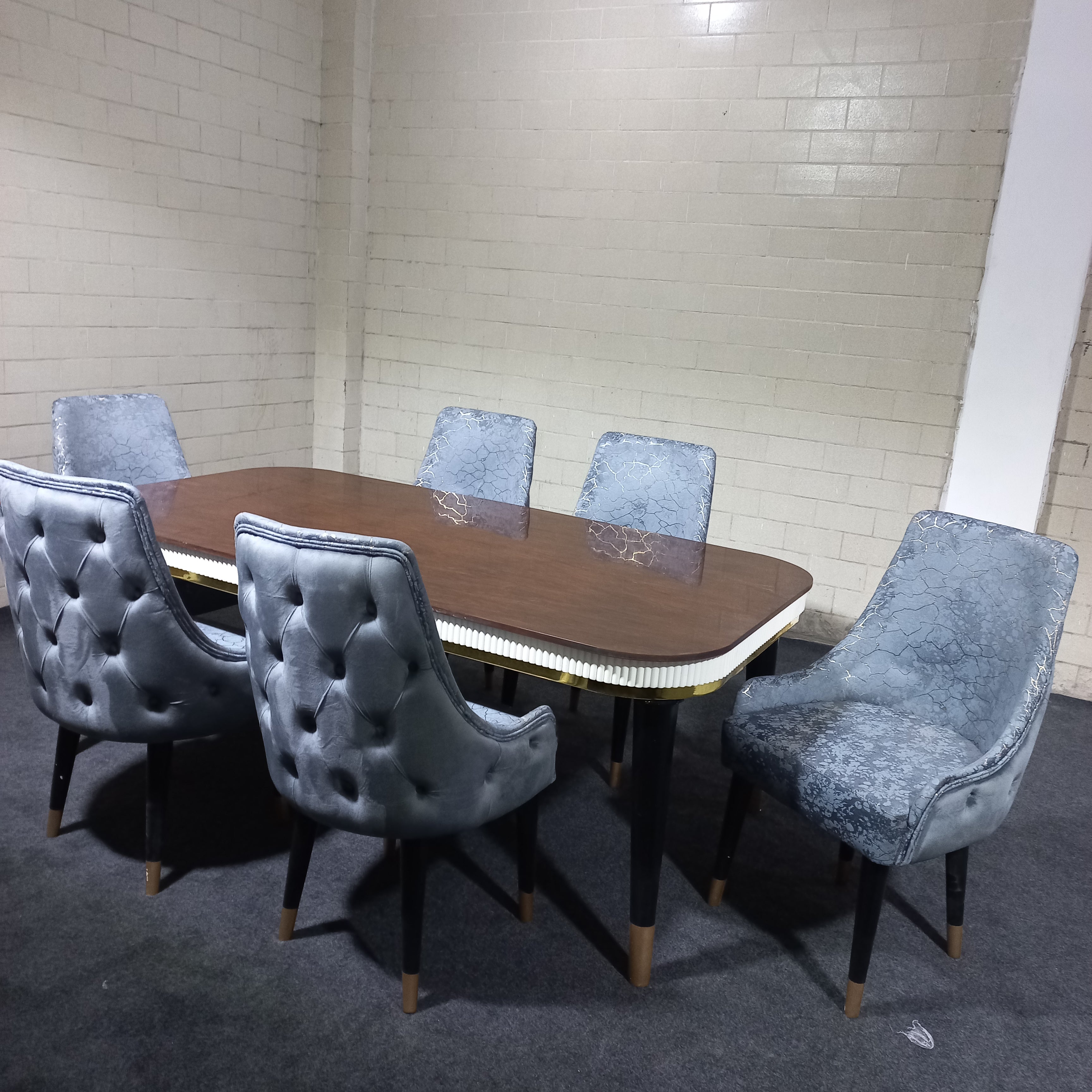 Classic Silver Luxury Dining Table Set