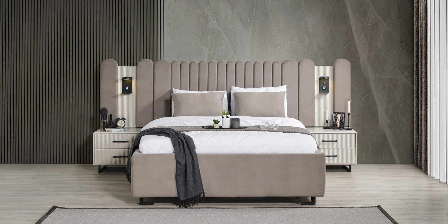 Black Line Bed Set