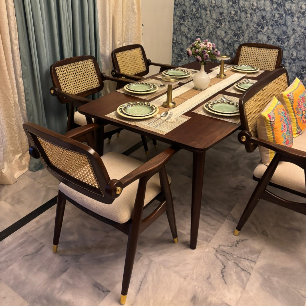 Axela ratan dining set