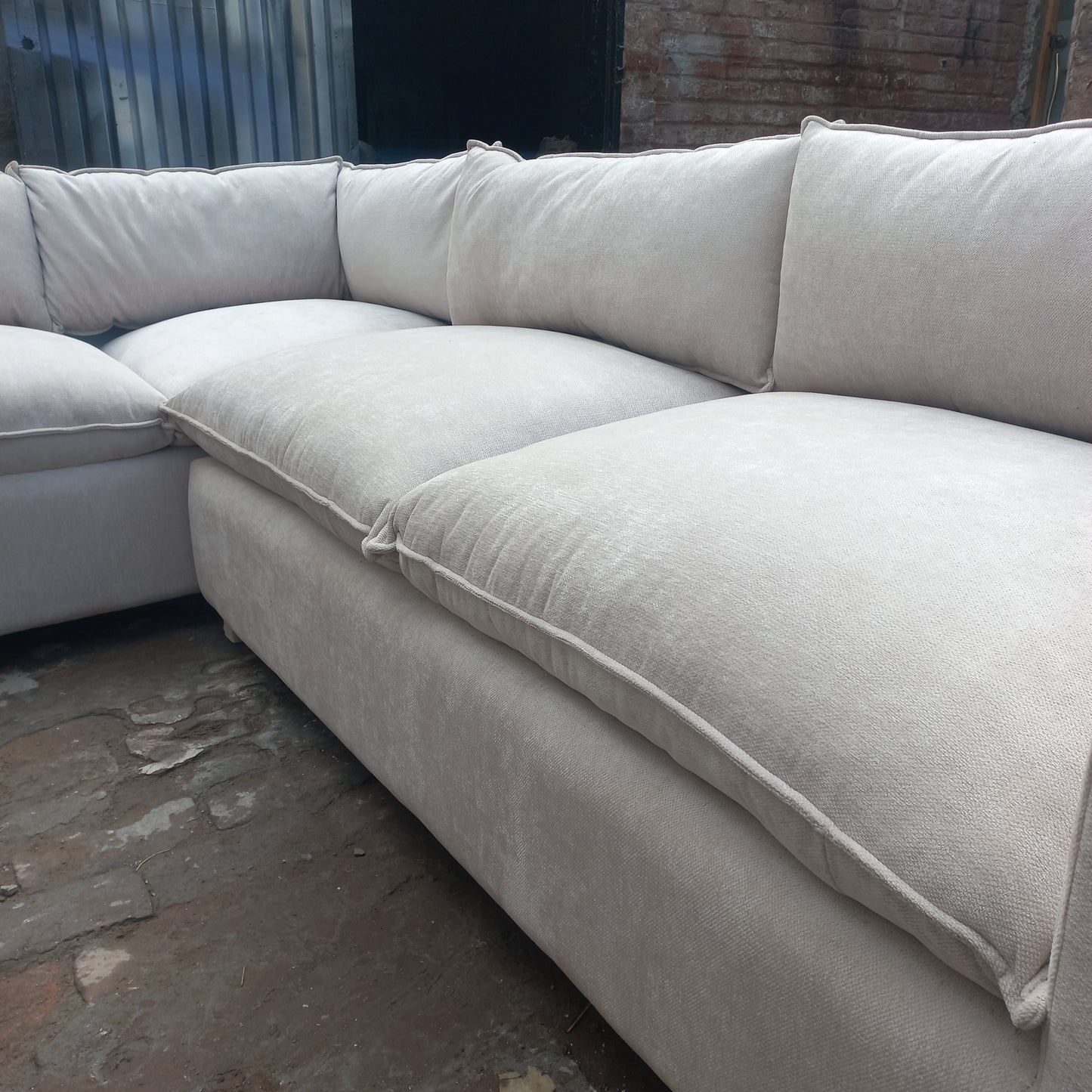 Cloud sofa ( 7 seater )