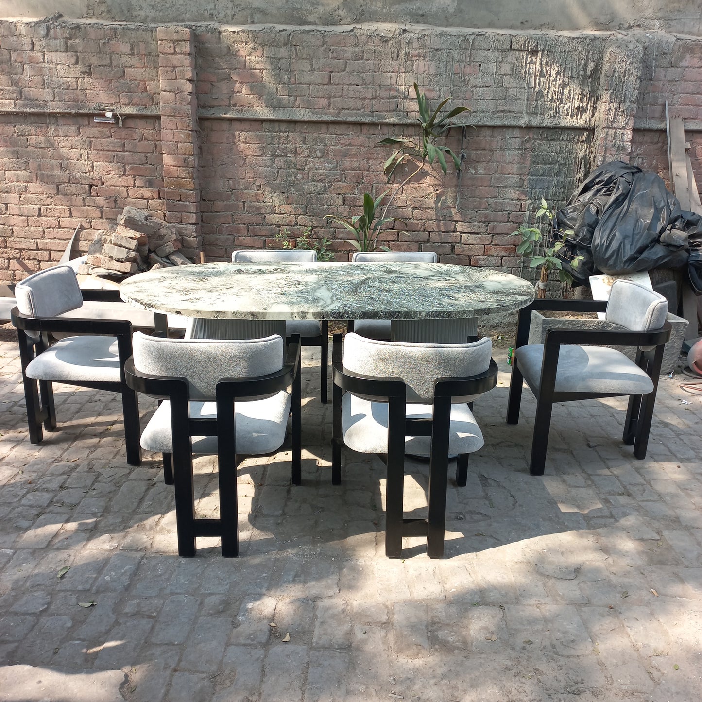 Moon dining set