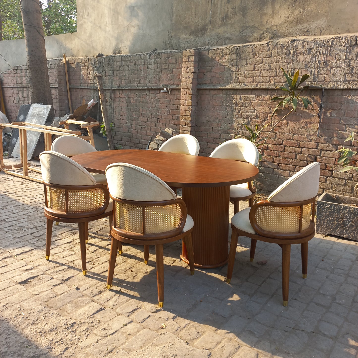 Pentagon ratan dining set