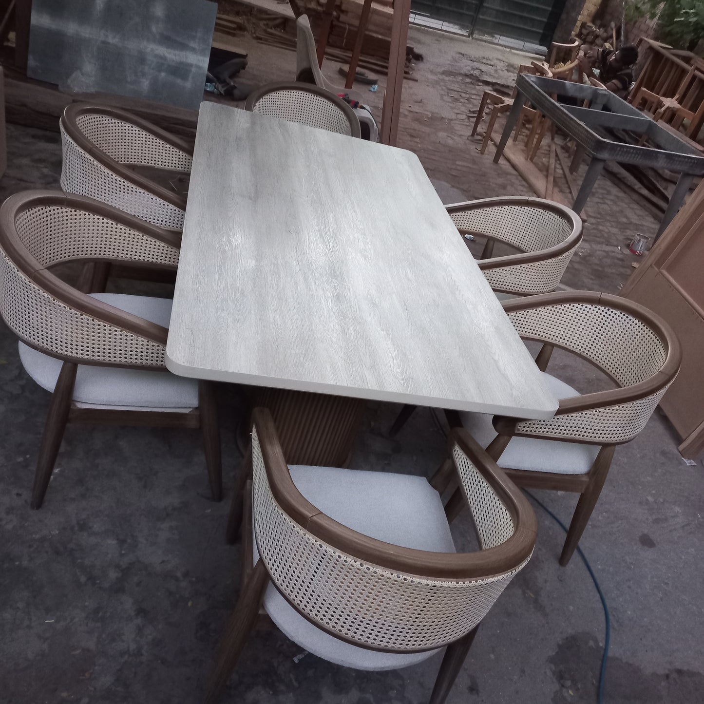 Birdy ratan dining set