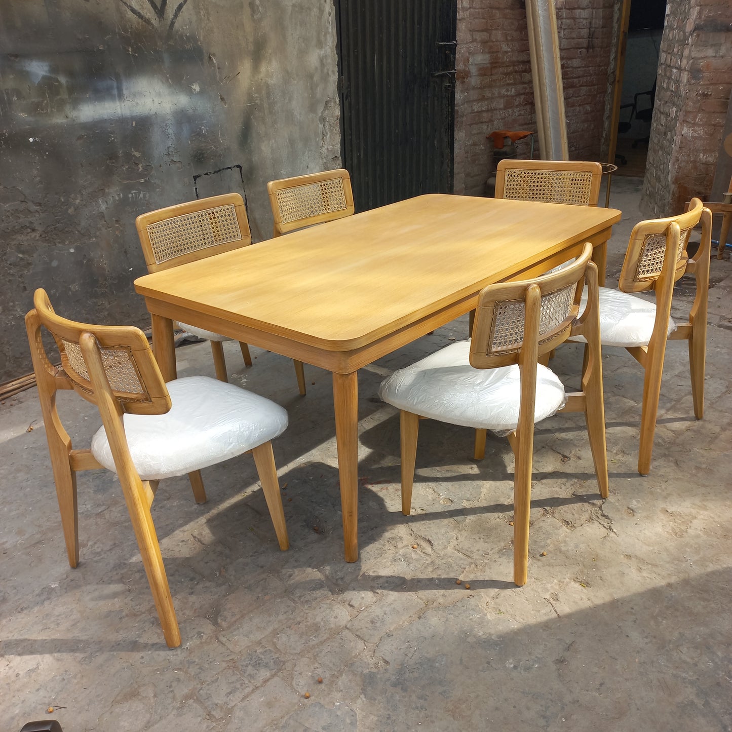 Classico ratan dining set