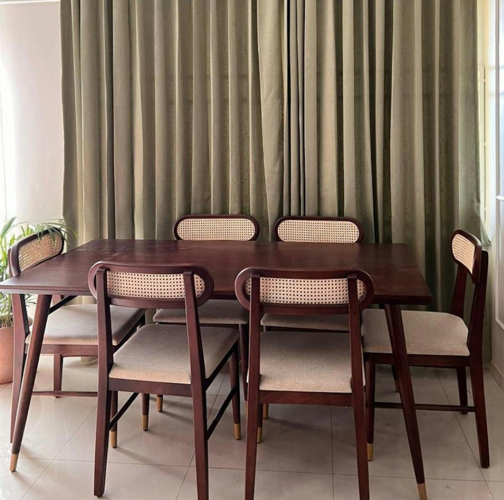 Ratan dino dining set