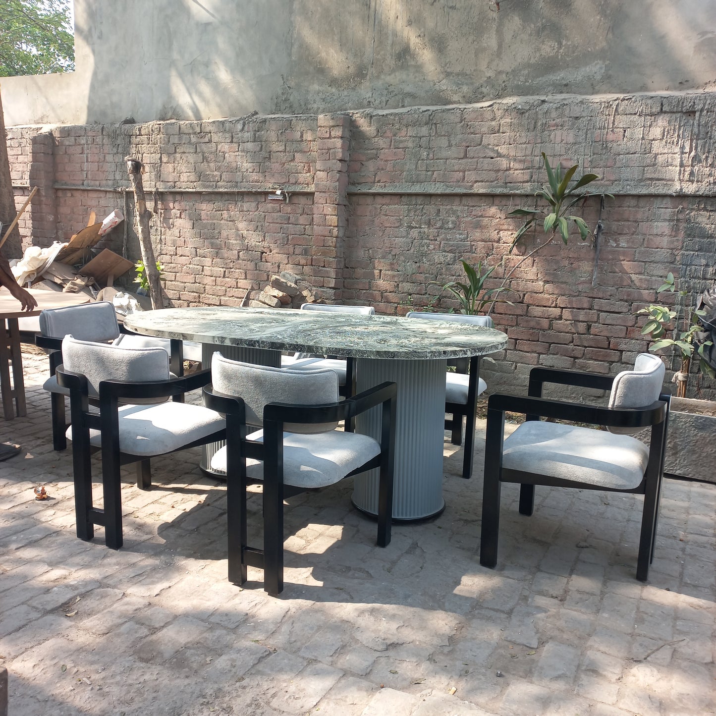 Moon dining set
