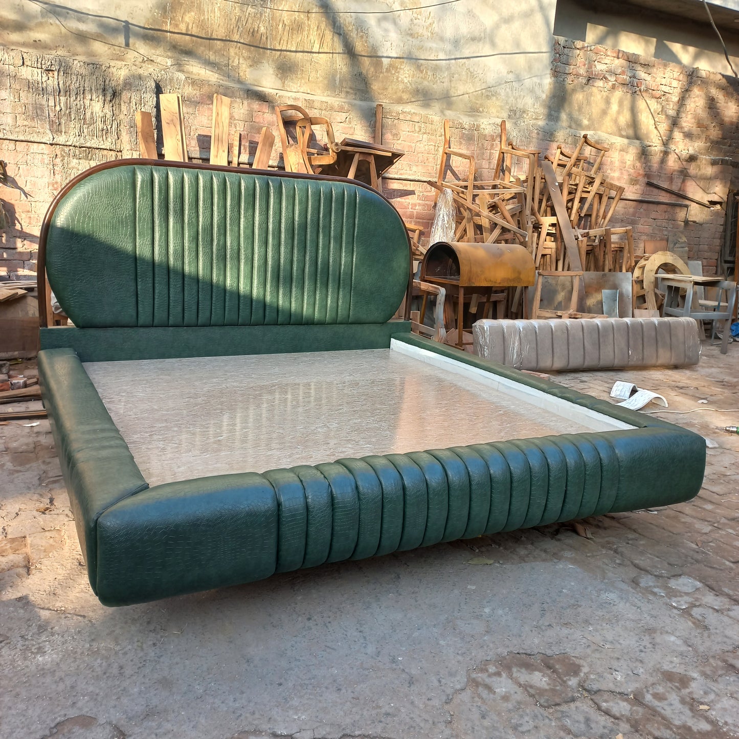 Olivia bed