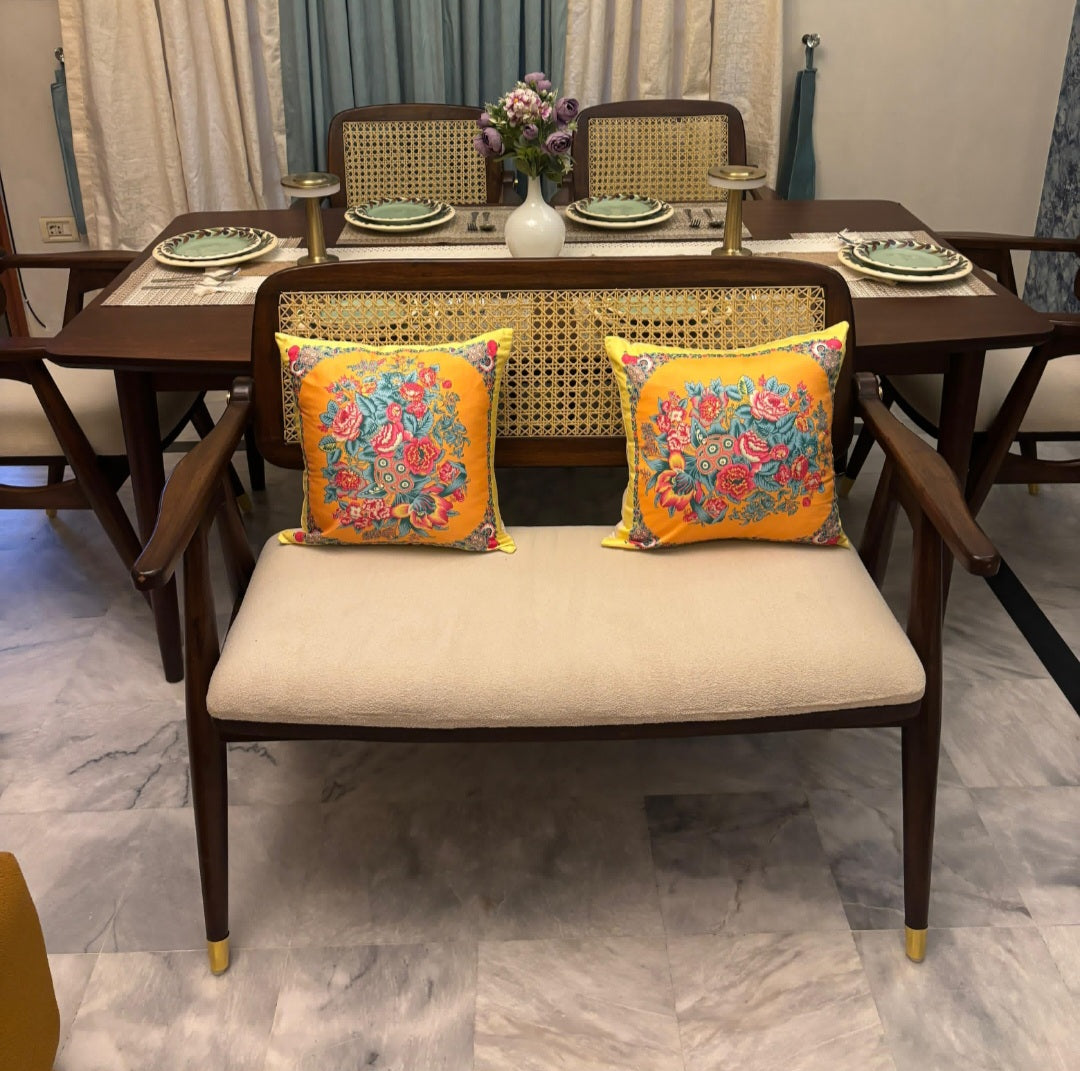 Axela ratan dining set