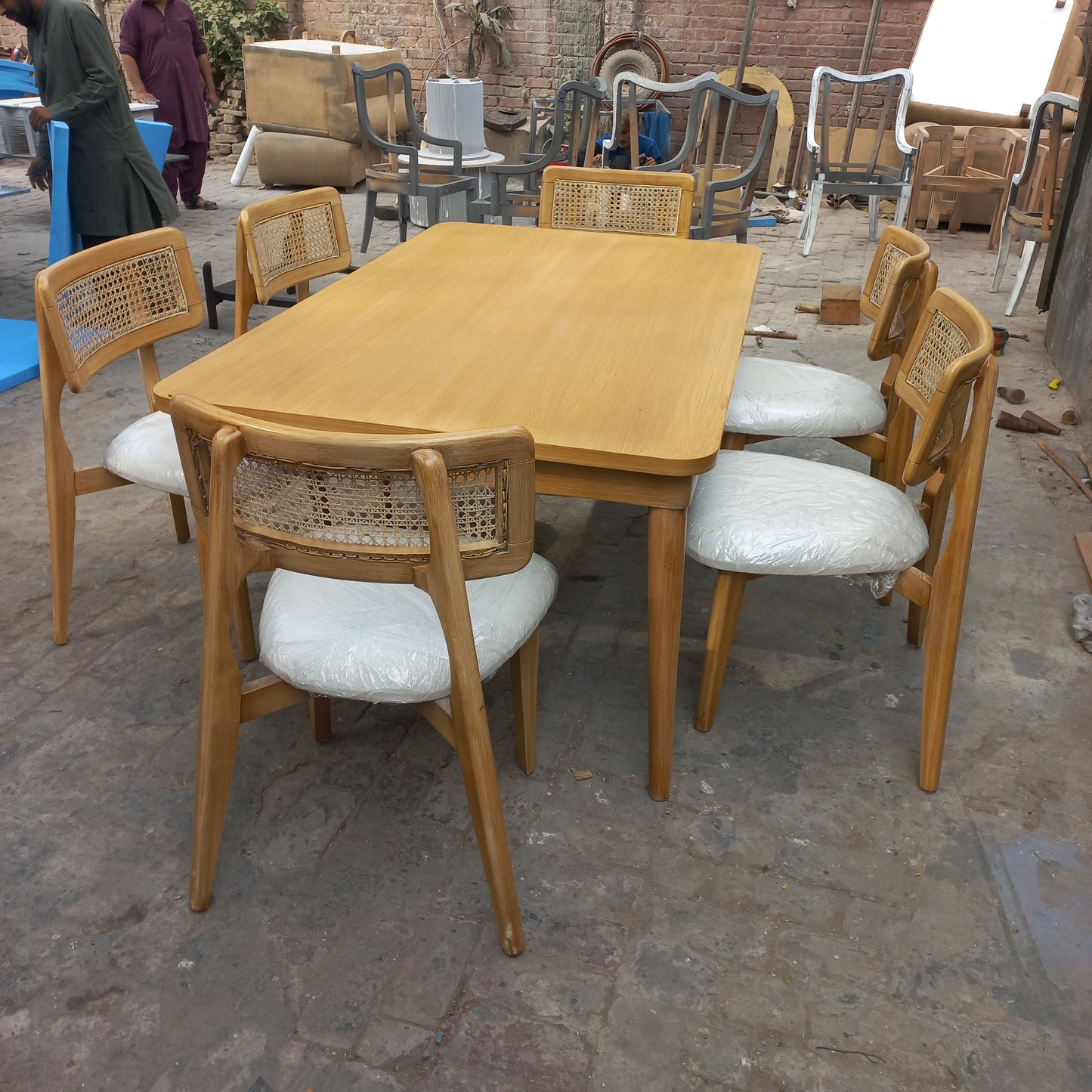 Classico ratan dining set