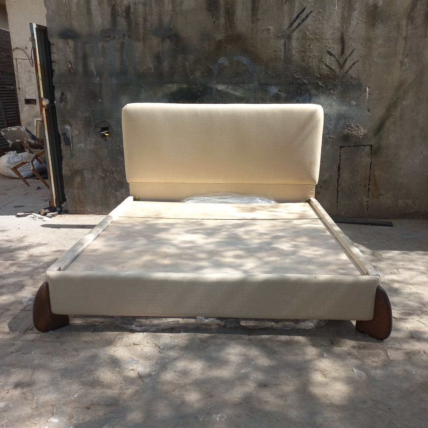 Woody bed